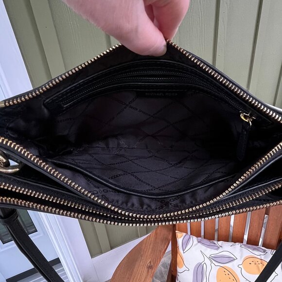 Michael Kors Black Pebbled Leather Crossbody Bag - Authentic - Picture 13 of 16
